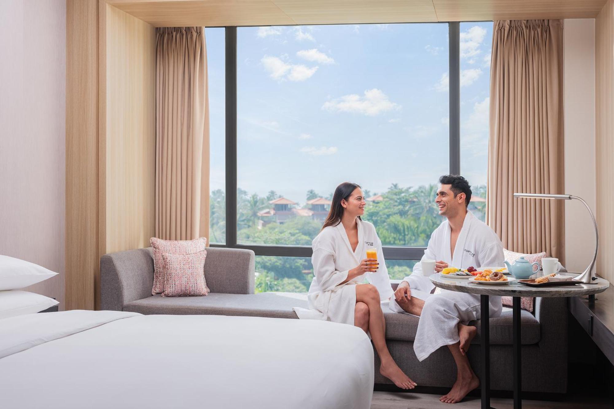 Courtyard By Marriott Goa Colva Hotel Ngoại thất bức ảnh
